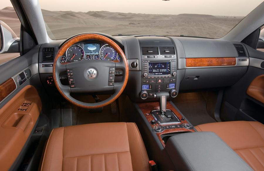  Volkswagen Touareg 2007 года  (фото 43 из 99)